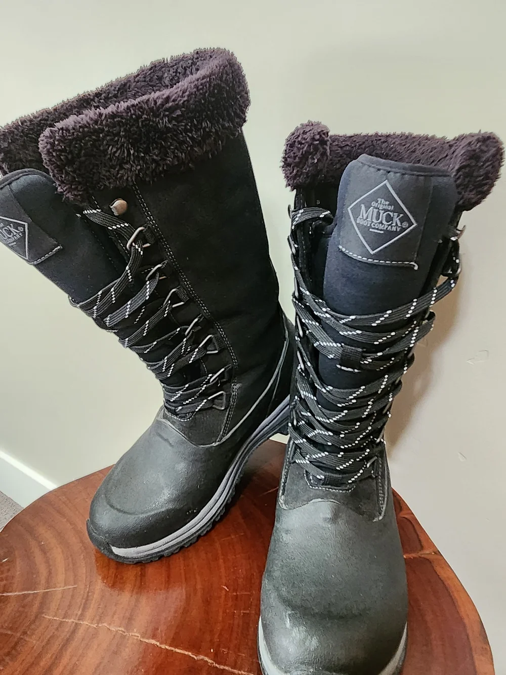 Muck Boot Co. Women's Size 6 Arctic Après Lace Tall Winter Boots Black Faux Fur